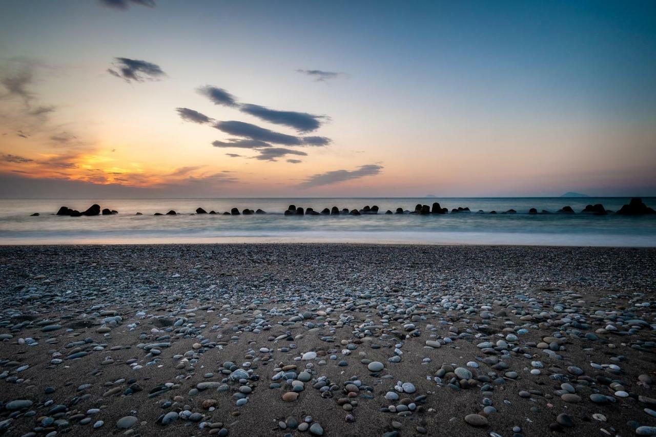 In Riva Al Mare B&B กาโปดอร์ลันโด ภายนอก รูปภาพ